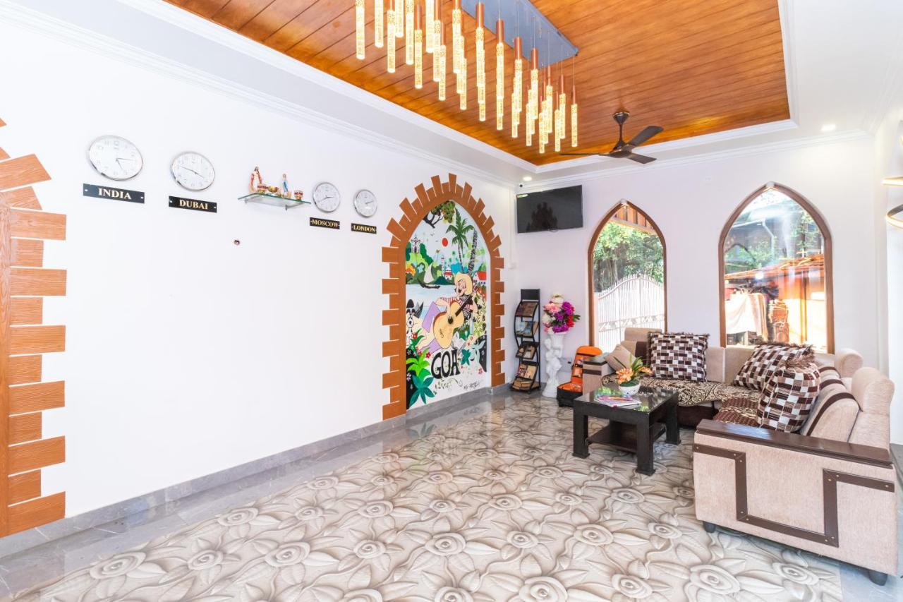 באג'ה Larios Beach Holidays Resort מראה חיצוני תמונה