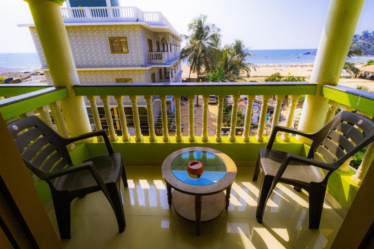 באג'ה Larios Beach Holidays Resort מראה חיצוני תמונה