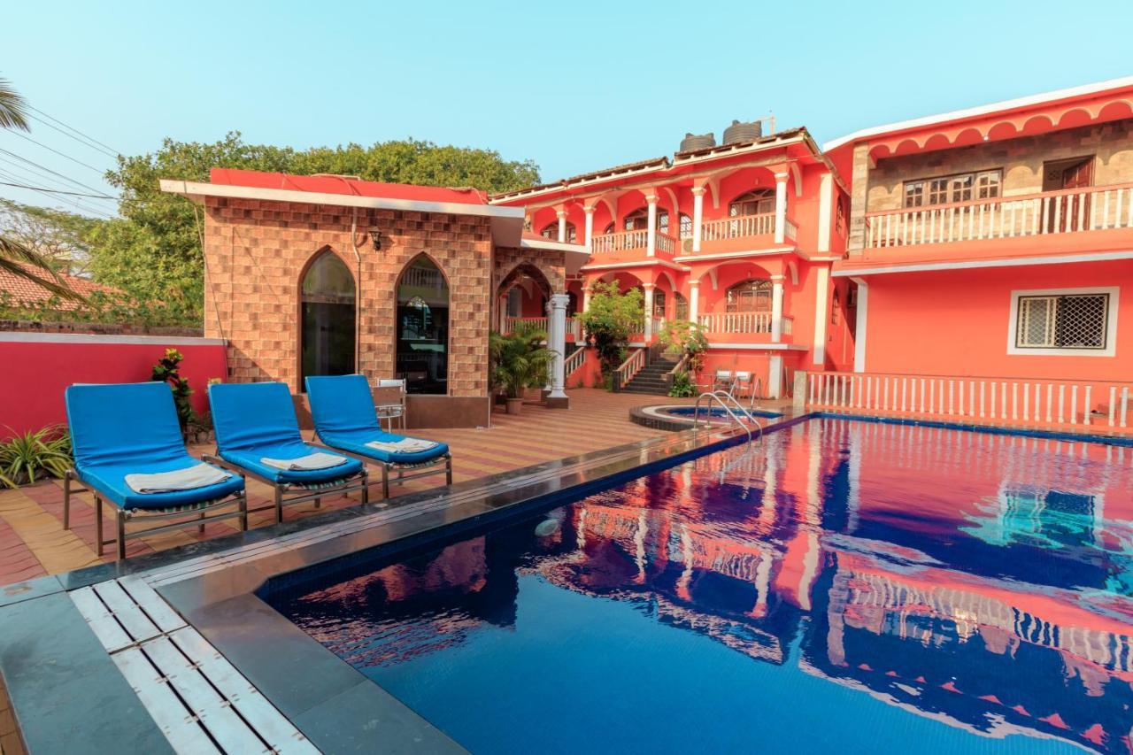 באג'ה Larios Beach Holidays Resort מראה חיצוני תמונה