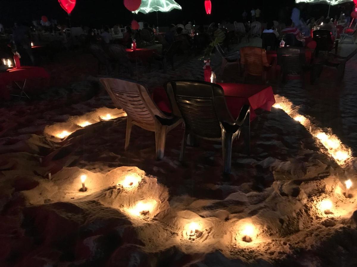 באג'ה Larios Beach Holidays Resort מראה חיצוני תמונה