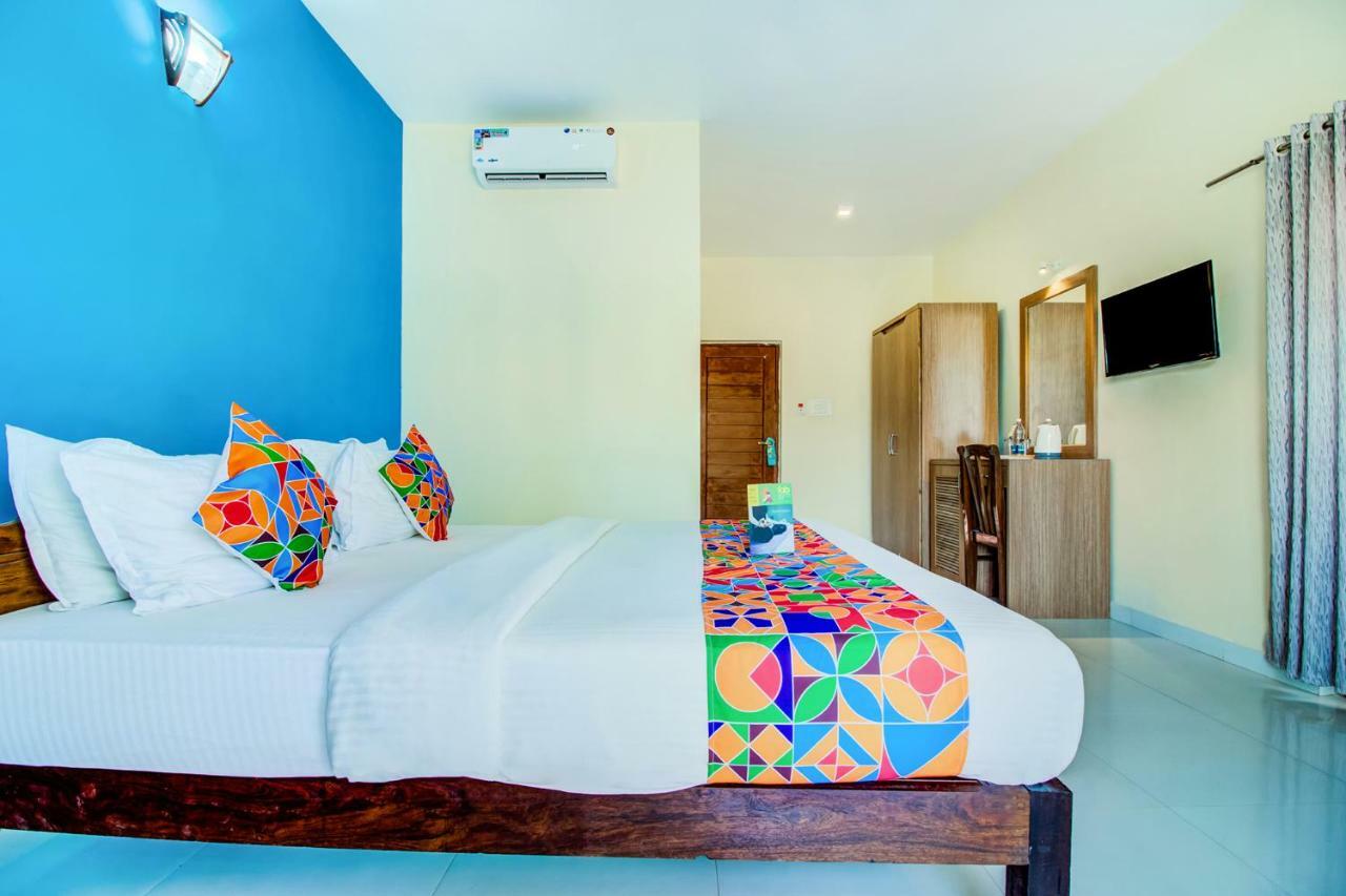 באג'ה Larios Beach Holidays Resort מראה חיצוני תמונה