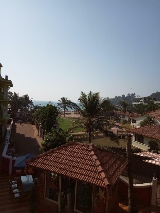 באג'ה Larios Beach Holidays Resort מראה חיצוני תמונה